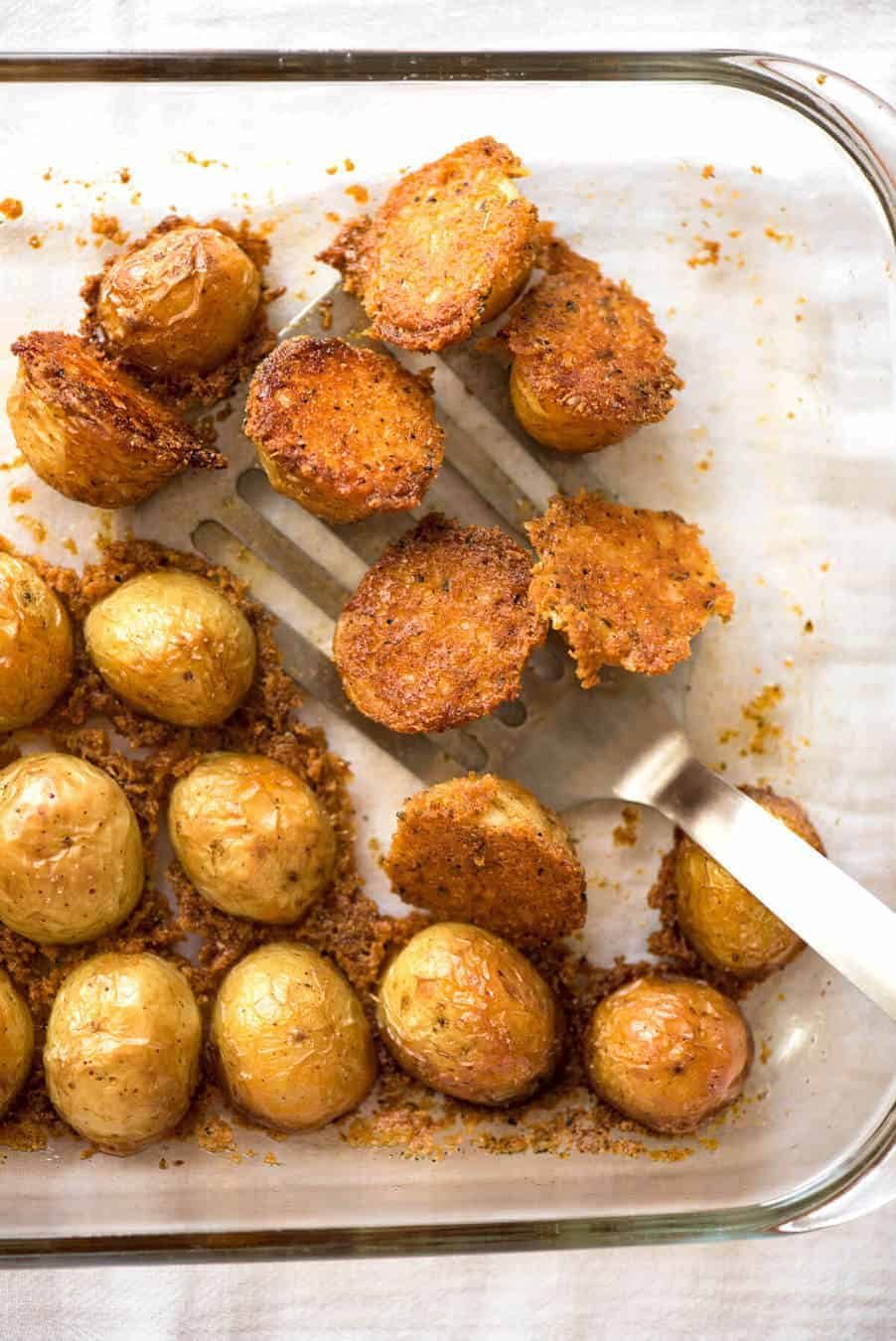 Make these Crispy Roasted Parmesan Potatoes for your Sunday roast or pass them around at a party! recipetineats.com